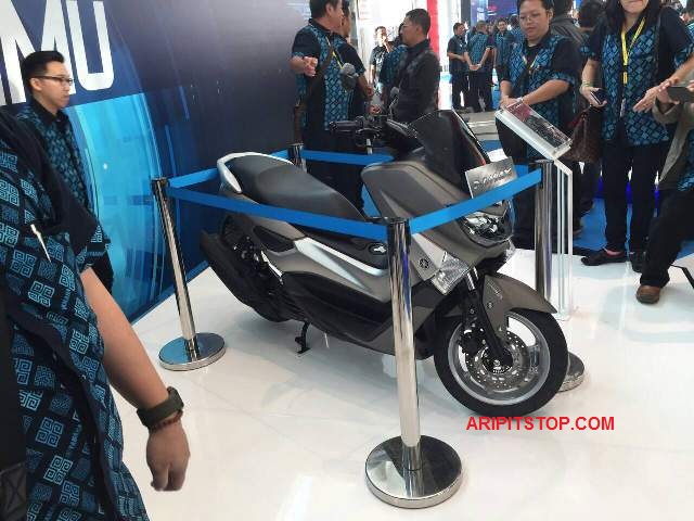 Emblem Nmax Abs. Galeri Yamaha NMAX ABS Motor Matic Global Pertama Produksi Yamaha Indonesia