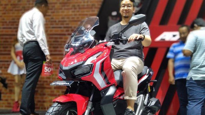 Perbandingan Yamaha Nmax Dan Honda Adv. Honda ADV 150 Jadi Bahan Komparasi dengan Yamaha Nmax, Mana yang Lebih Menarik?