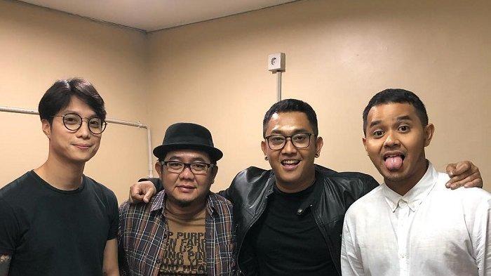 Kenapa Yovie And Nuno Bubar. Setelah 8 Tahun, Dudy Oris Beberkan Alasan Hengkang dari Yovie & Nuno: Ternyata Aku Kurang Ganteng