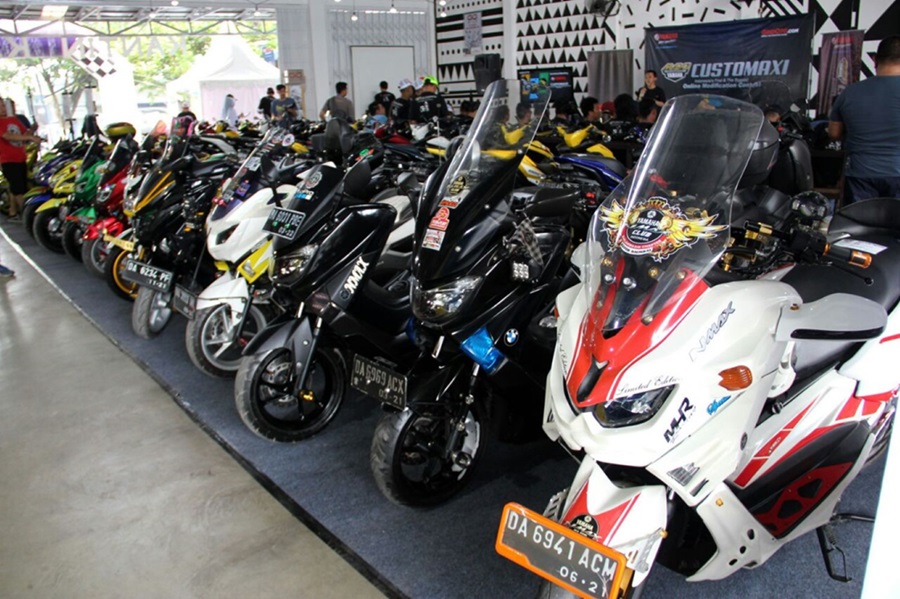 Nmax Modif Keren. Pemenang Semifinal CustoMaxi Yamaha, Modifikasi XMax, Aerox dan NMax Keren Keren!