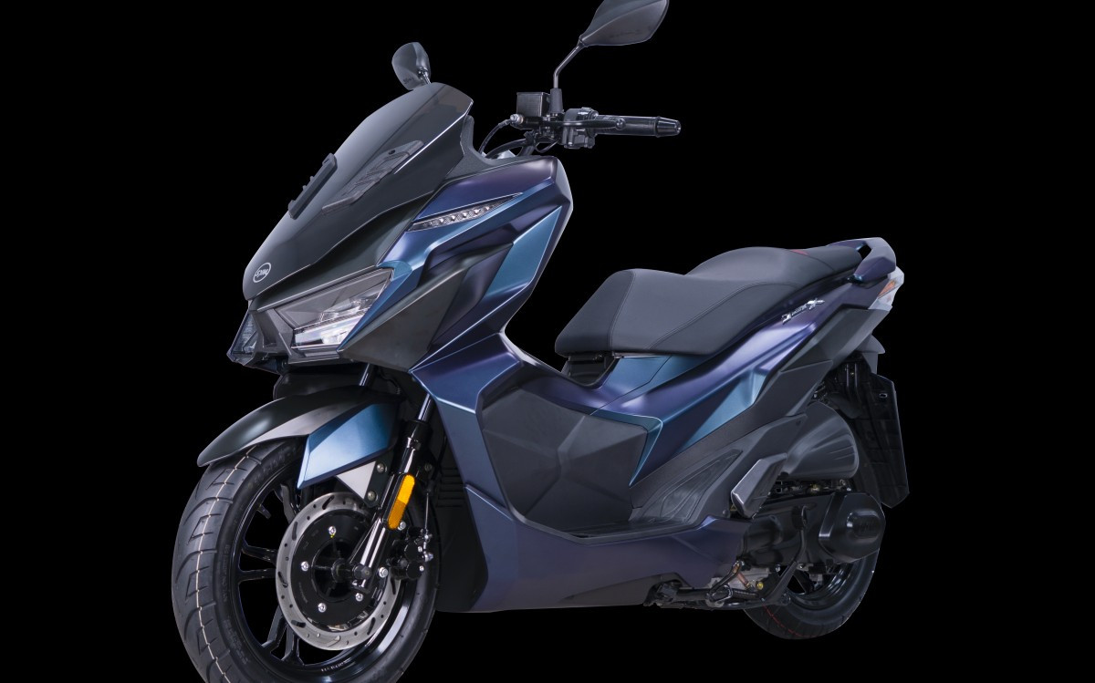 Sym Jet X Vs Yamaha Nmax. SYM Jet X 150 Siap Tantang Yamaha Nmax, Sebegini Harganya