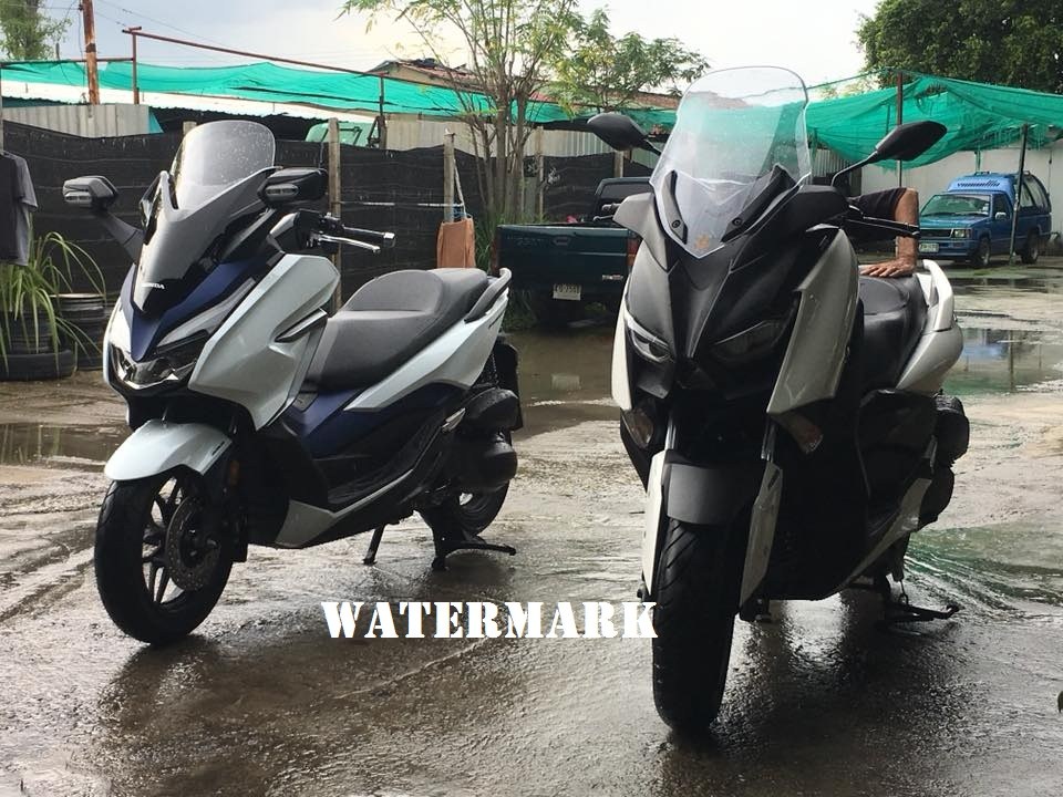 Yamaha Nmax 155 Vs Xmax 300. Honda Forza 300 vs Yamaha XMax 300, Adu Keren dan Spesifikasi! Mana Seleramu?