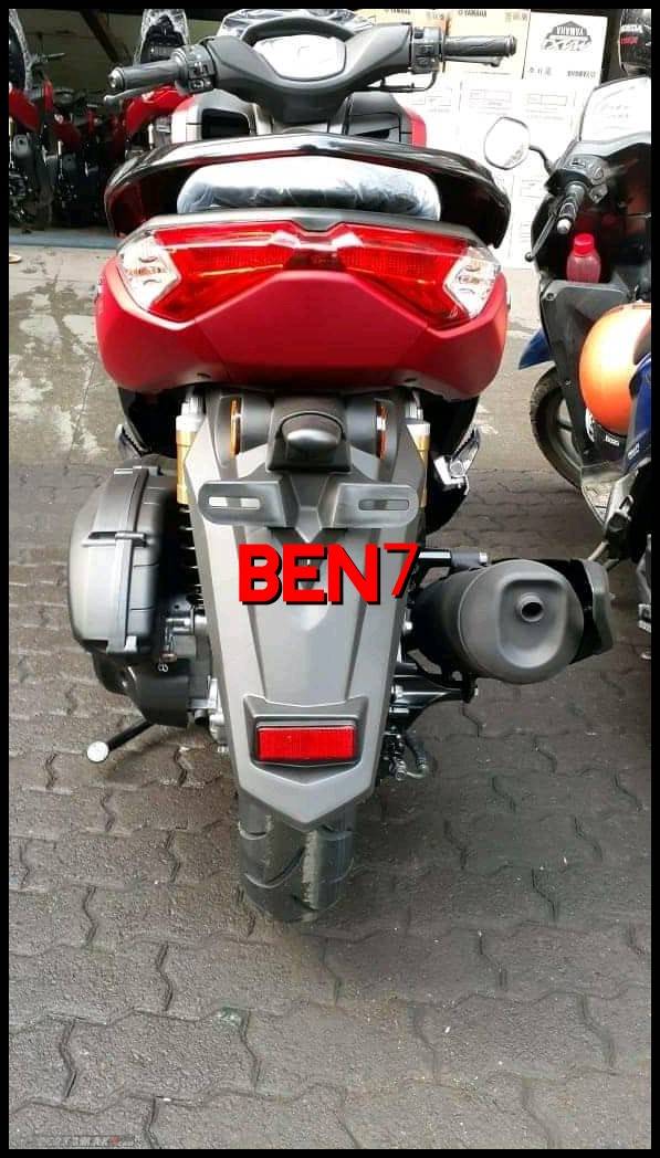 Stoplamp Nmax Bandung. Yamaha All New NMAX Non ABS Sampai Diler Bandung, Harga ? Body Lebih Besar dari Versi Lama