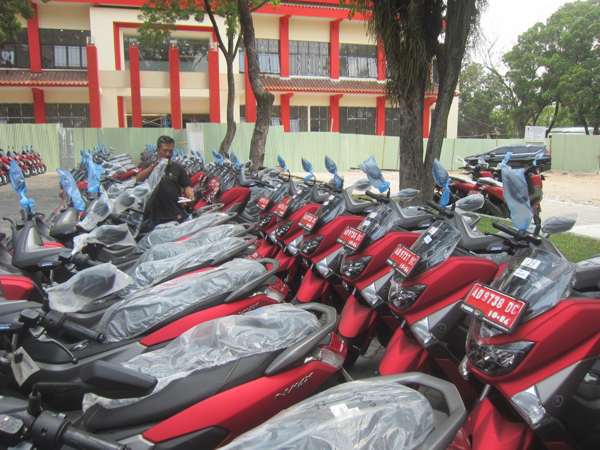 Nmax Merah Klaten. Bupati Klaten Bagikan Yamaha NMax ke 401 Kades dan Lurah Pekan Depan