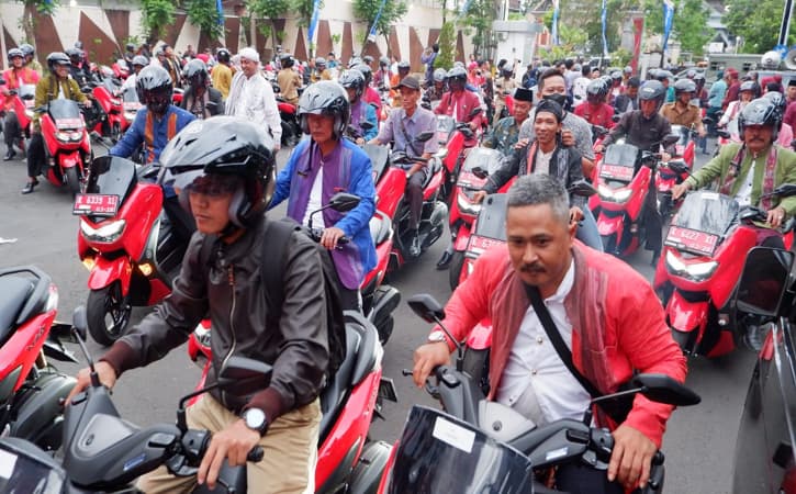 Motor Nmax Merah. Ratusan Kades di Jepara Dapat Motor Dinas Nmax Merah, Anggaran Rp5,7 Miliar