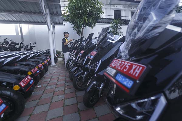 Nmax Modif Sepeda. Kades dan Lurah Se-Soloraya Pakai Motor Dinas Nmax, Solo Pilih Motor Listrik