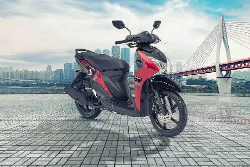 Mio Aerox 2021 Vs Nmax 2021. Yamaha Aerox 155VVA vs Yamaha Mio S