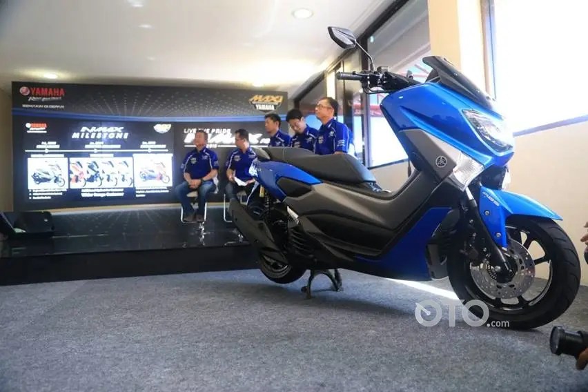 Nmax Shock Tabung. Yamaha NMax Facelift 2018 Shock Tabung Meluncur