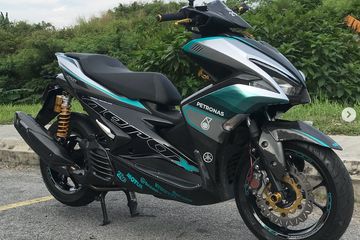 Nmax Modif Petronas. Boleh Juga Nih, Yamaha Aerox Pakai Baju Petronas Yamaha SRT MotoGP