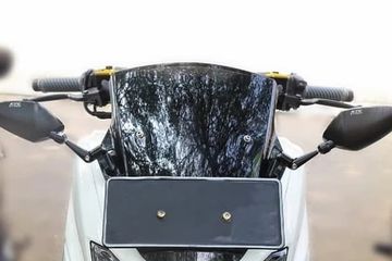 Windshield Nmax Sporty. Yamaha NMAX Sporty Pakai Spion Tanduk, KTC Kytaco Suguhkan Harga Paket