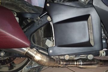 Nmax Radiator Cover. Cover Radiator Racing Buat Yamaha Aerox dan NMAX, Ada 2 Pilihan Bahan