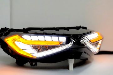 Lampu Windshield Nmax. Wuih, Lampu dan Windshield Jadi Aksesori Aftermarket Yamaha NMAX yang Paling Dicari