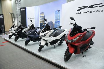 Yamaha Nmax 160 Abs 2019 Fipe. Harga Honda PCX 160 Naik Per Bulan Ini, Tipe ABS Tembus Rp 34 Juta