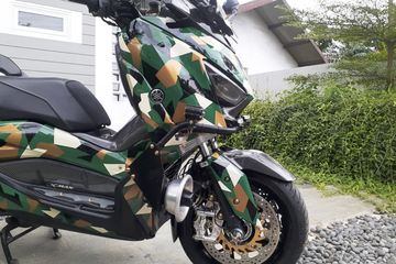 Nmax Modifikasi Loreng. Yamaha XMAX Touring Ini Perkuat Kaki-kaki, Upgradenya Lebih Mahal Dari NMAX Baru