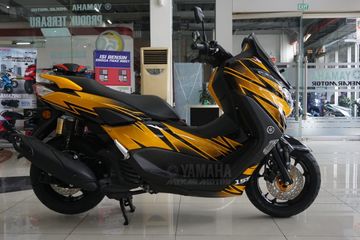 Motor Nmax Custom. Keren! All New Yamaha NMAX Bisa Custom Warna di Dealer, Cuma Bayar Segini