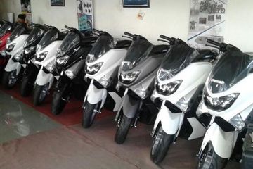 Cara Buka Shock Depan Nmax. Cara Bikin Sokbreker Yamaha NMAX Gen 1 Empuk, Ganti Per Sokbreker