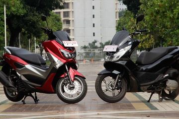 Nmax Vs Pcx Laris Mana. Yamaha NMAX Vs. Honda PCX, Laris Mana di Pasar Otomotif Lokal?