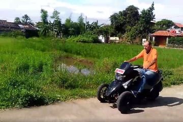 Video Modifikasi Motor Nmax. Beredar, Video Bule Ngetes NMAX Tiga Roda di Pinggir Sawah, Modifannya Rapi