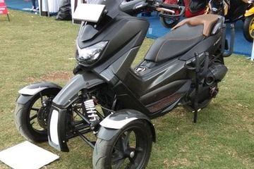 Modifikasi Nmax Tiga Roda. Canggih! Yamaha NMAX 3 Roda, Parkir Nggak Perlu Distandarin Lagi