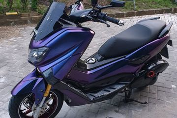 Modif Nmax Putih Skotlet. Yamaha NMAX Tampil Nyentrik, Warna Bodi Bunglon Kaki-kaki Enggak Biasa