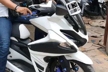 Nmax Predator Putih. Yamaha Aerox Terjangkit Wabah Bodi Predator, Pakai Komponen R25, Harga Bersahabat!