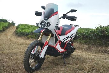 Modifikasi Nmax Adventure. Skutik Adventure Mencuri Mata, Digarap Builder Bali, Basic Pesaing Yamaha NMAX