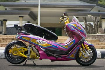 Nmax Modif Lowrider. Yamaha NMAX Lama Gaya Lowrider, Bisa Kandas Seperti Pakai Airsus