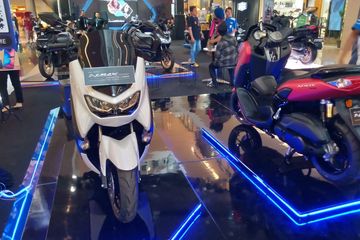 Nmax Yamaha Vs Aerox. Mengintip Angka Penjualan Yamaha NMAX VS Aerox di Solo Raya, Bisa Menebak Mana yang Lebih Tinggi?