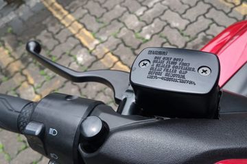 Rem Nmax Kurang Pakem. Yamaha NMAX 155 Pasang Master Rem XMAX 250, Rem Jadi Lebih Pakem