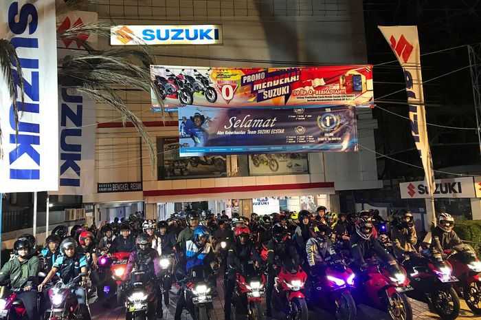 Harga Nmax 2019 Bekas Banjarmasin. Sadis, Ratusan Bikers Suzuki Saturday Night Ride Panaskan Banjarmasin