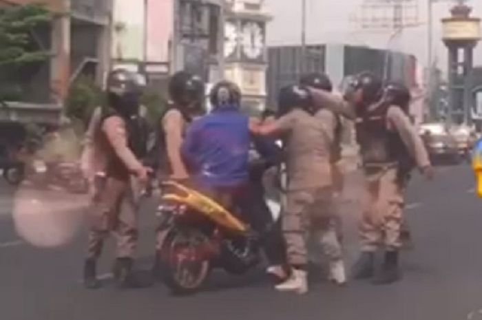 Nmax Predator Medan. Viral Video Pengeroyokan Pemotor oleh Gerombolan Oknum Satpol PP, Kasatpol PP Medan Angkat Bicara