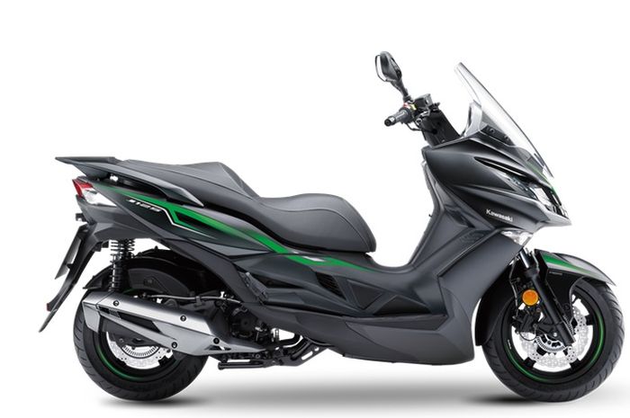 Yamaha Nmax Vs Honda Pcx 125. Hadapi Honda PCX dan Yamaha NMAX Kawasaki Andalkan Motor Matic 125 cc Harga Beda Jauh