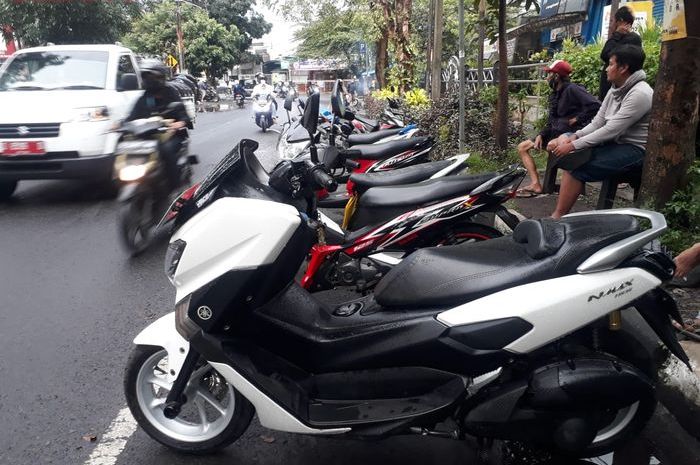 Harga Bekas Motor Nmax 2015. Motor Murah Yamaha NMAX Tahun 2015, Harga Terbaik Pajak Hidup