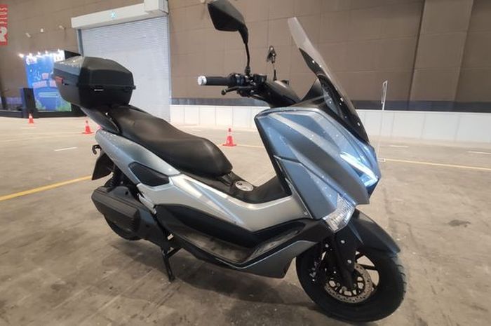 Honda Mirip Yamaha Nmax. Saingan Yamaha NMAX Versi Listrik Resmi Dijual, Harganya Setara 2 Honda BeAT