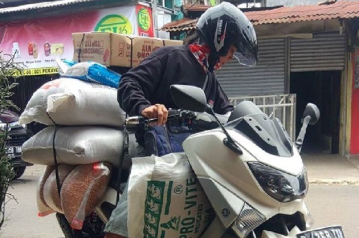 Berapa Jok Nmax. Yamaha NMAX Sering Angkut Barang Lebih dari 200 Kg, Ternyata Efeknya Ngeri Banget