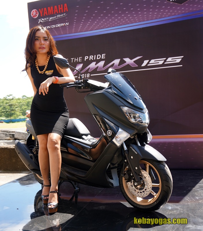 Harga Nmax Facelift. Galeri Foto Yamaha NMax 155 MY 2018 Facelift, Harga, Warna, Shock Breaker, Velg, Speedometer