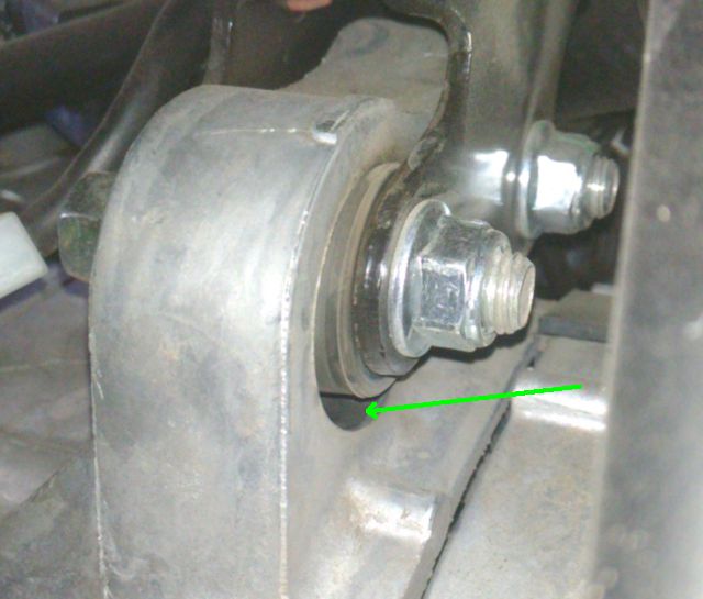 Karet Standar Tengah Nmax. Ternyata stopper engine mounting lah yang bikin skok NMAX keras + Solusi cukup diganjal