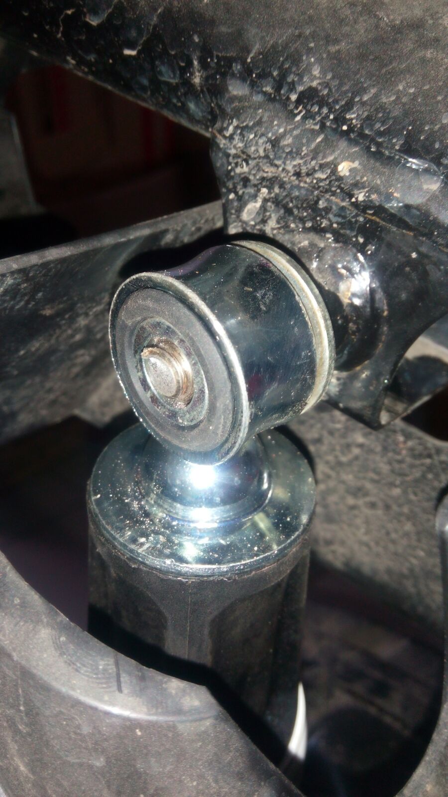 Baut Shock Belakang Nmax. Tentang Baut SB Belakang NMAX Patah