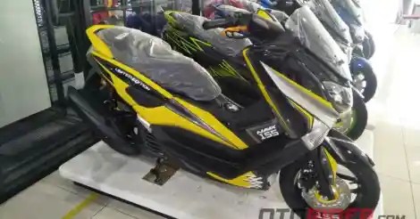 Nmax Non Abs Custom. Berapa Harga Bundling Warna NMax Custom dan Helm Arai?