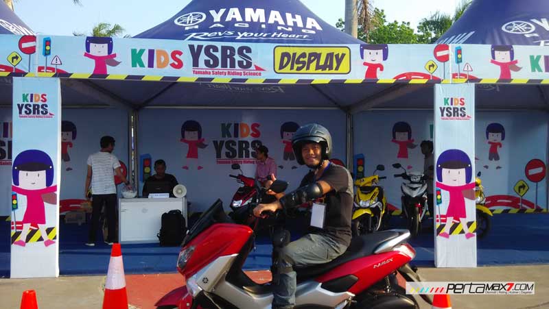 Posisi Stiker Abs Nmax. Stiker ABS ini lagi diburu Rider Yamaha Nmax, Murah lho cuma Rp.3500 - Pertamax7.com