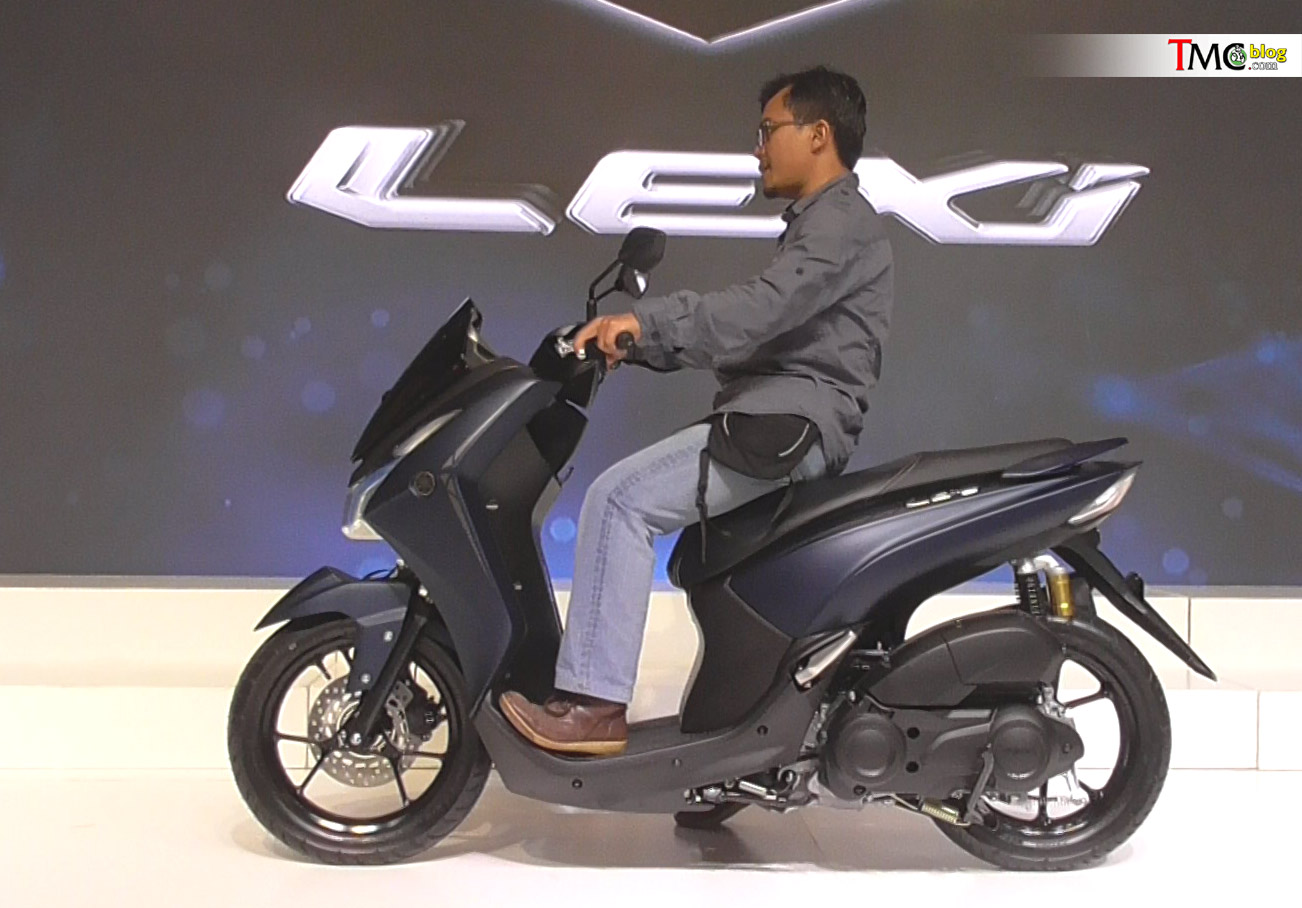 Nmax Vs Aerox Seat Height. VLOG : Test Ergonomi Yamaha Lexi . . . Mirip NMAX !