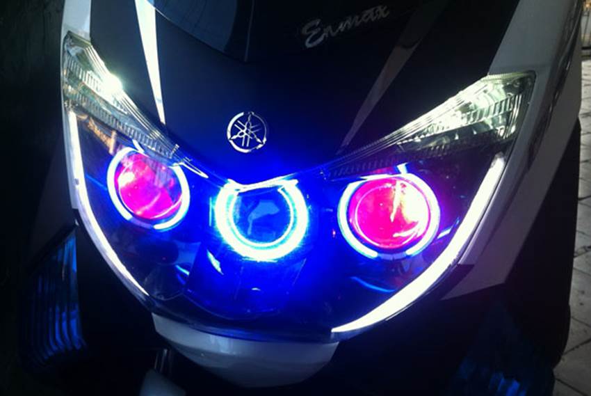 Lampu Projie Buat Nmax. Lampu Projector Angel Eyes LED Buat Yamaha NMax