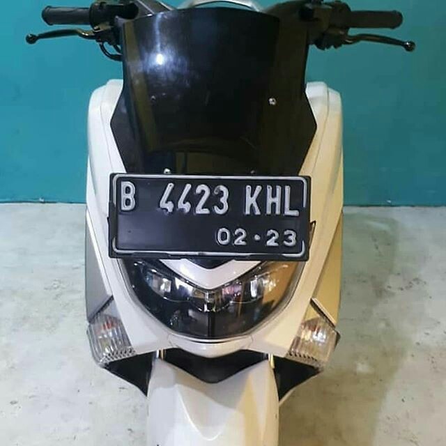 Visor Nmax Putih. YAMAHA NMAX PUTIH